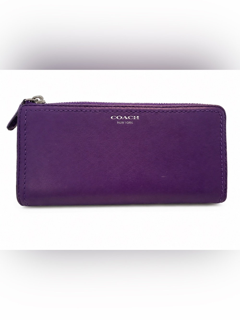 Coach New York Purple Leather Wallet,
Accordion Zip Around 💜💫